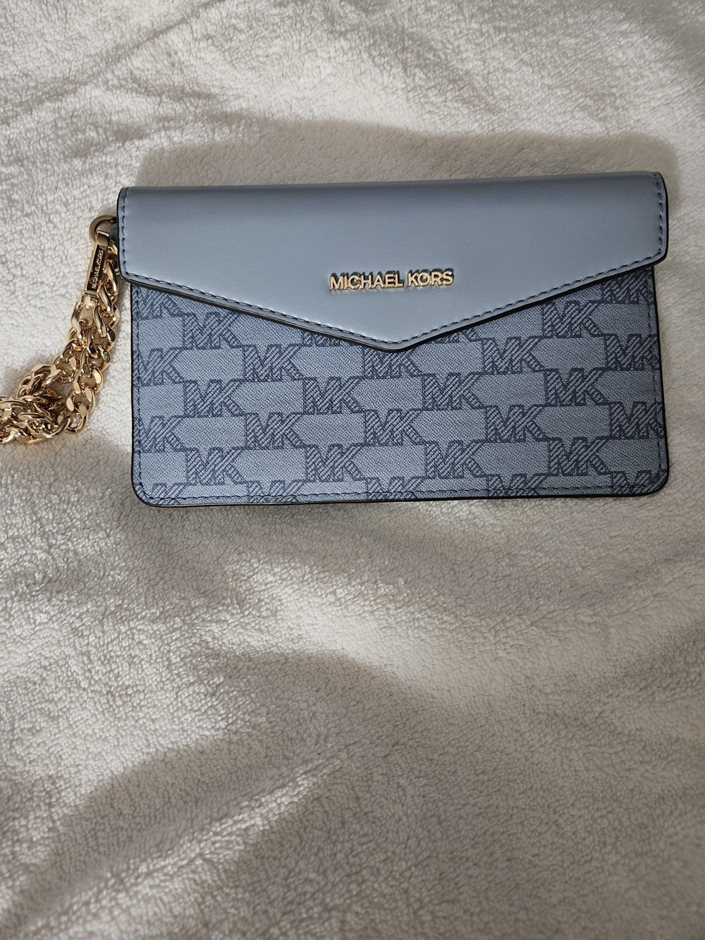 💕💖Michael Kors Light Blue Logo Envelope Wristlet - Preowned💞💔